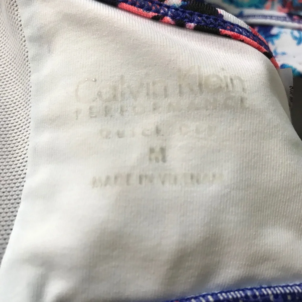 Calvin Klein Performance Sports Bra - Picture 5 of 5